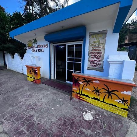 Sunrise Internet Cafe And Hotel Las Terrenas Exterior foto